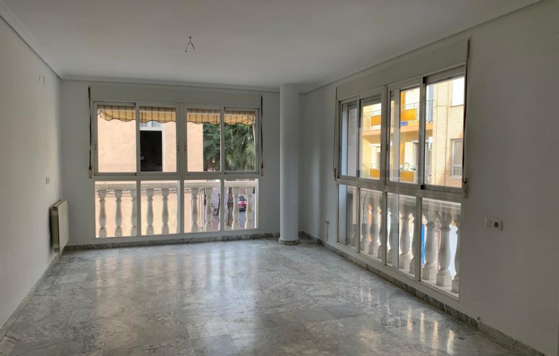 Piso esquinero en Alboraya